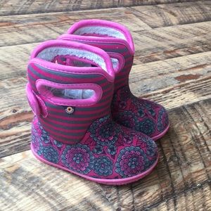 Baby Bogs Size 5